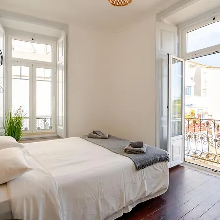 Down Town House البوفيرا